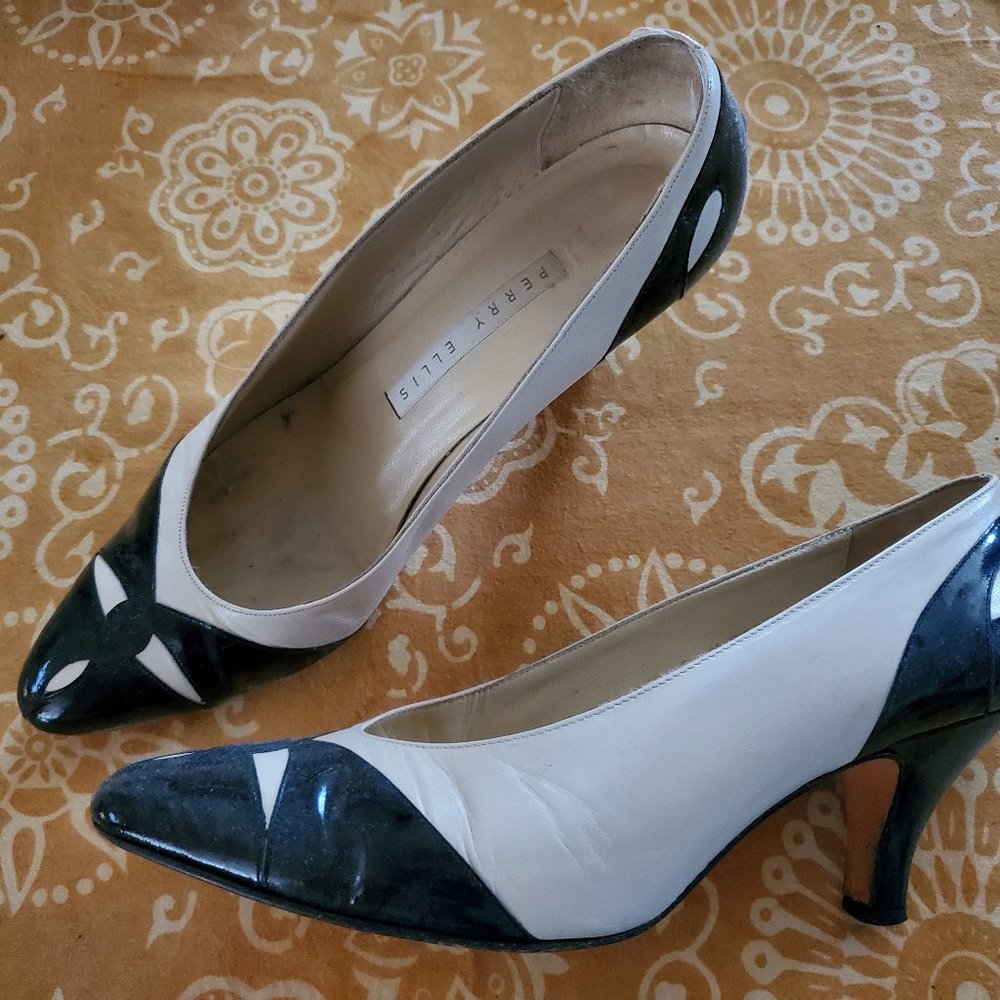Perry Ellis B&W Retro Classics 8M Medium Heel - Picture 2 of 6